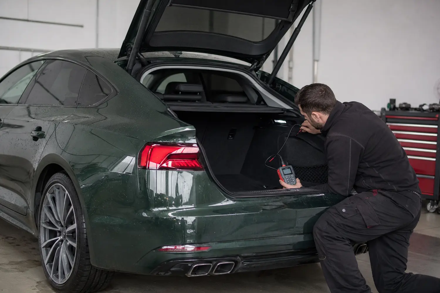 Audi A5 Sportback cargo area wiring and moisture check