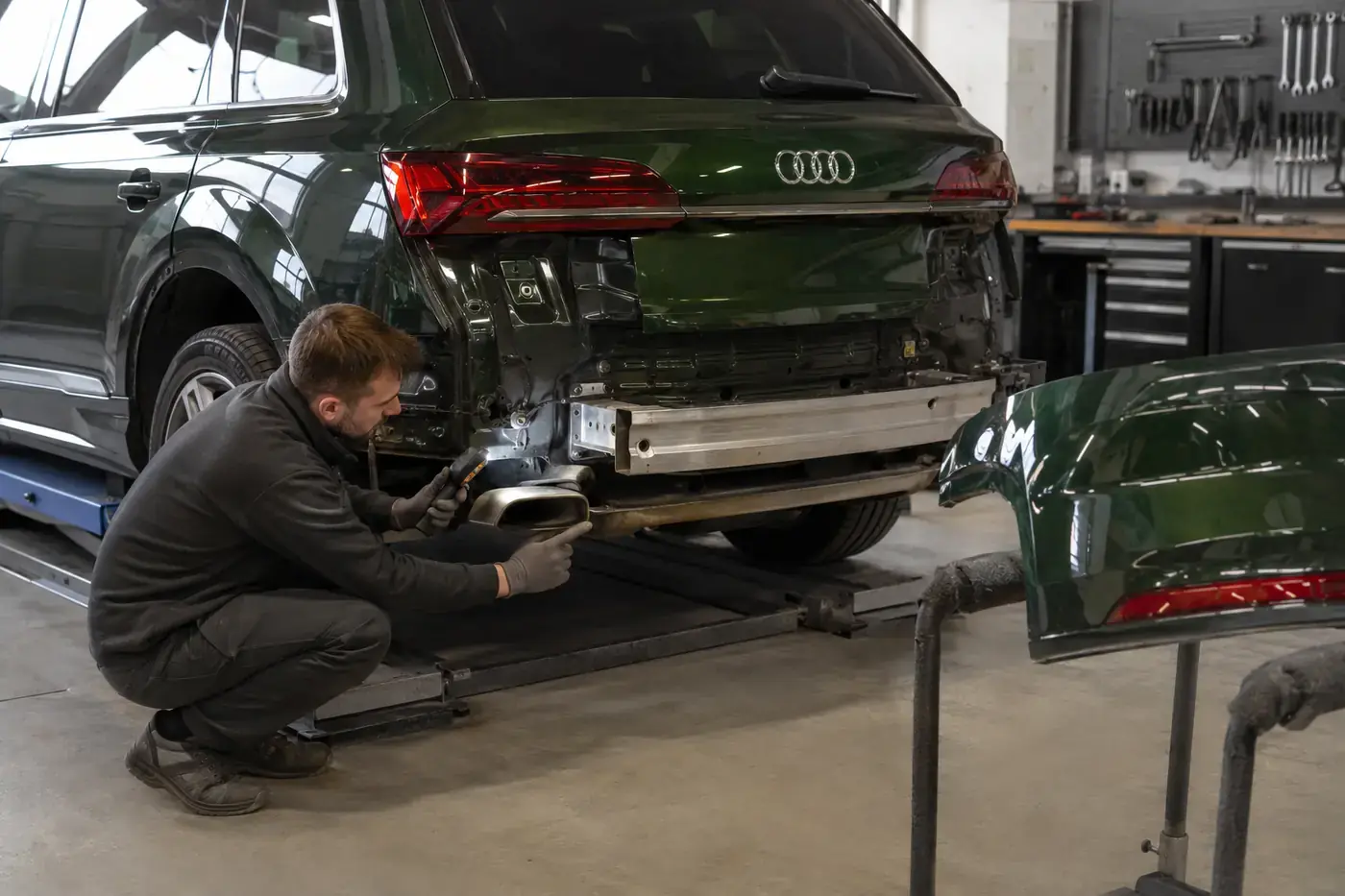 Removed Audi bumper exposing brackets, reinforcement and sensor positions